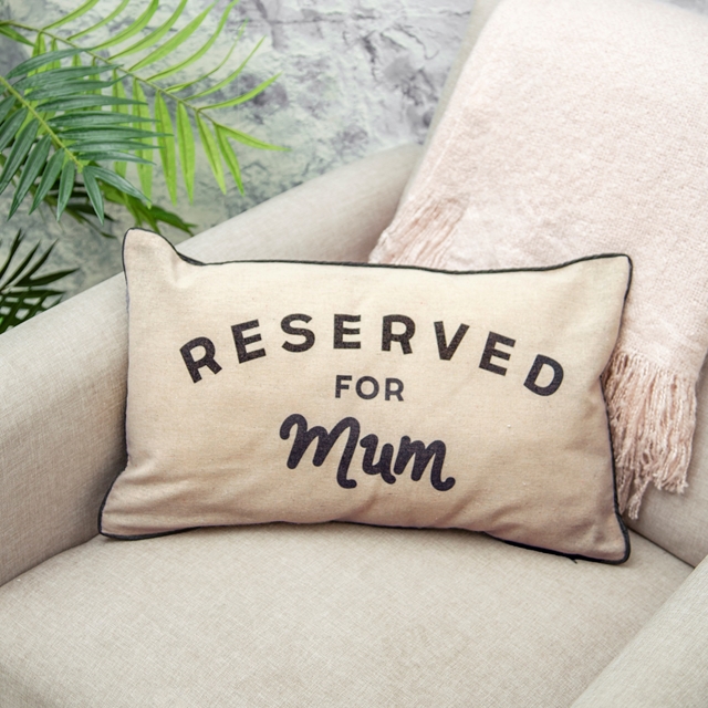 Reserved for Mum Kissen