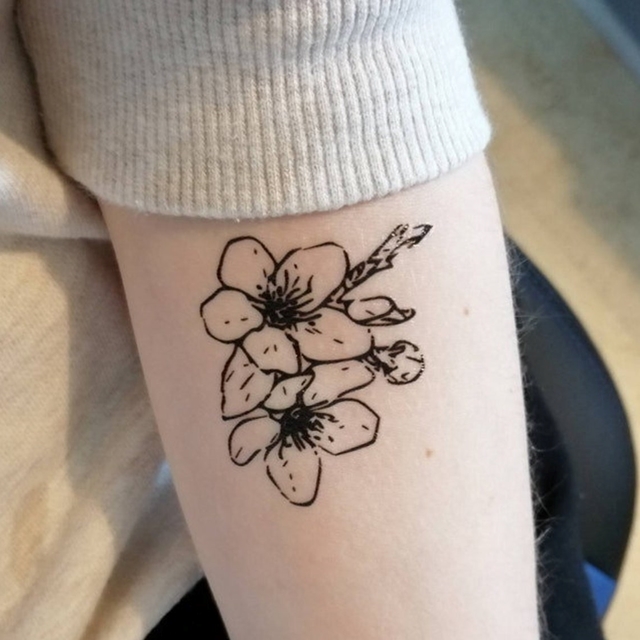 Kirschblüte Tattoo