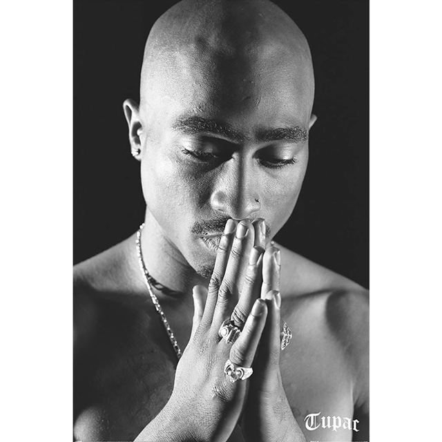 Tupac Pray Maxi-Poster 61x91,5cm